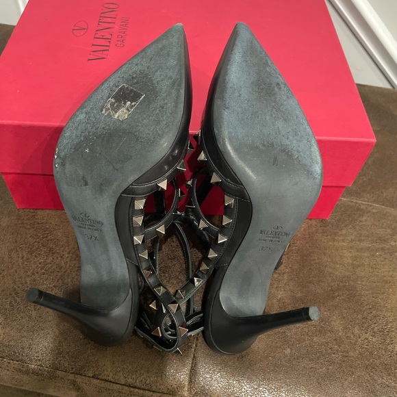Gently worn Valentino Rock-stud heels - Picture 5 of 6